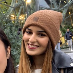 Meet your Posher, Aleena